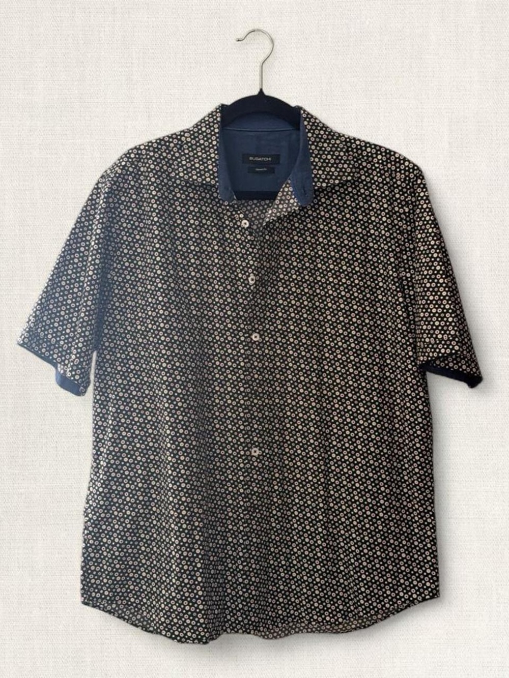 Bugatchi Black Short Sleeve Button-Down Shirt with Polka Dots